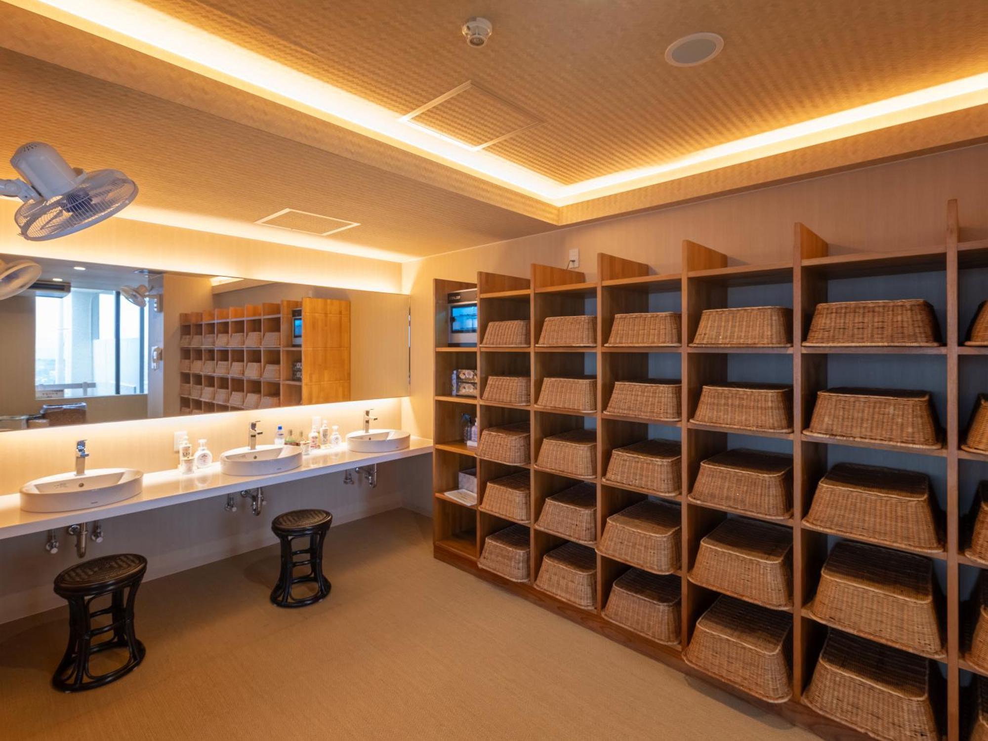 Mikuma Hotel Hita Kültér fotó